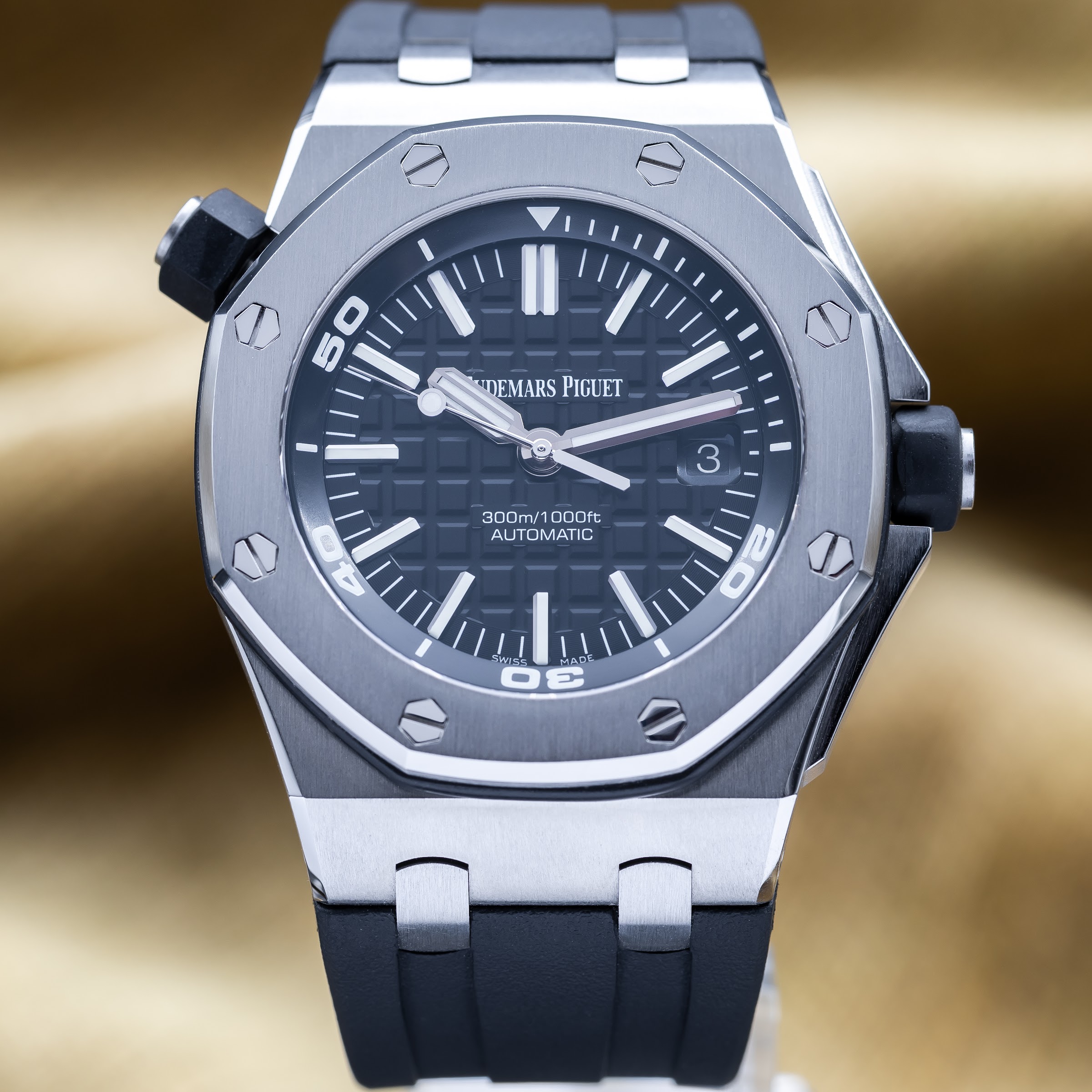 Audemars Piguet Royal Oak Offshore Diver 42mm Black Dial AP 15710ST - 1