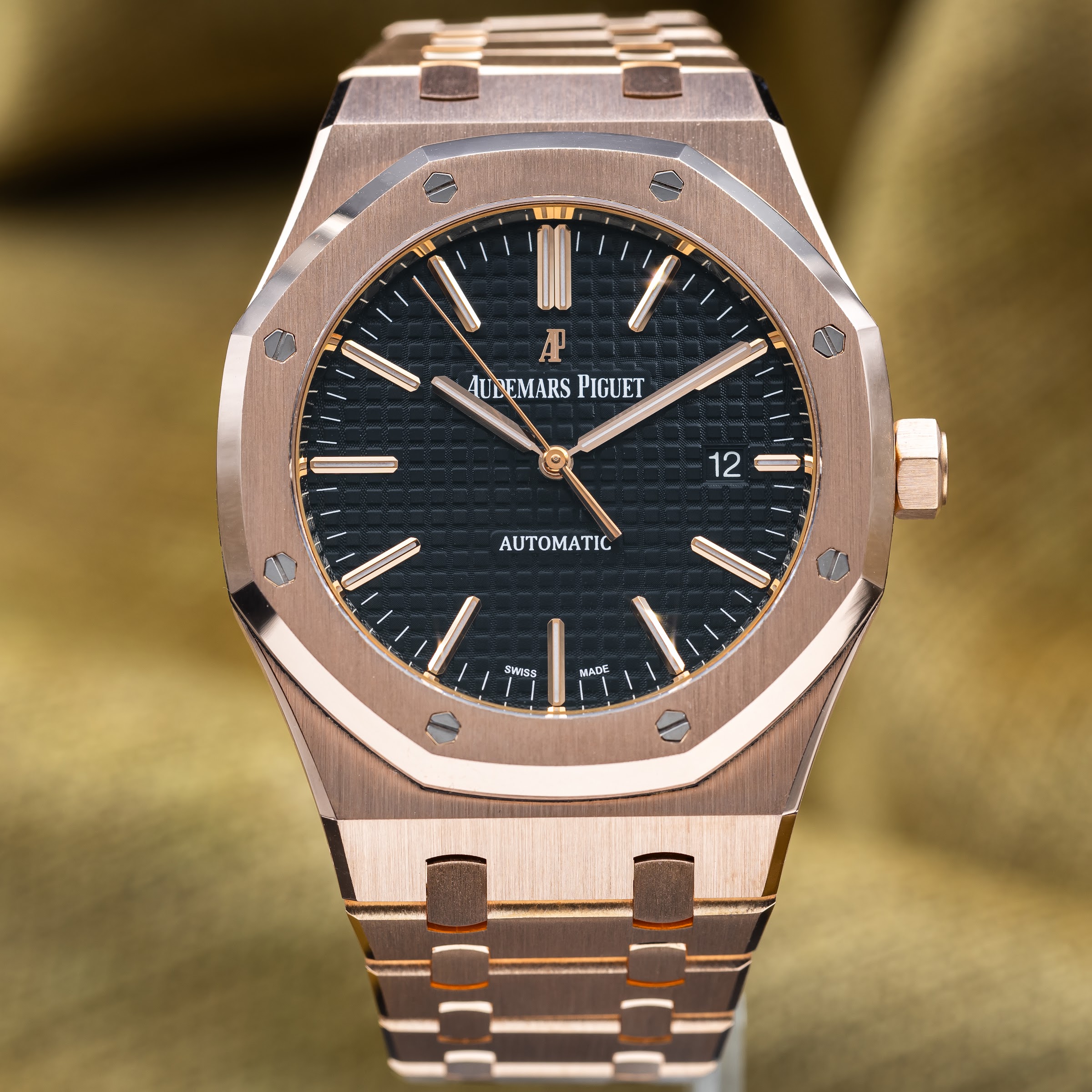 Audemars Piguet Royal Oak Non-Converted 41mm Rose Gold Black Dial - AP 15400OR Full Set